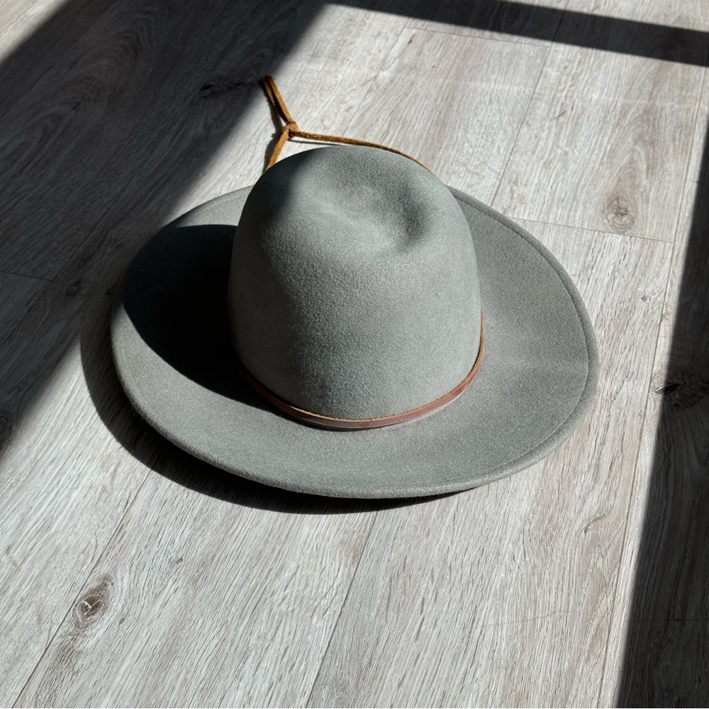 Brixton Medium Wool Hat in Grey with Tie